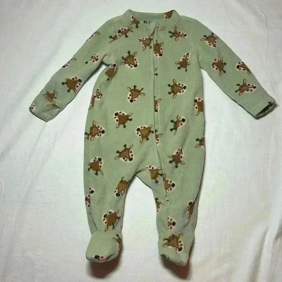 Old Navy - fleece  baby Christmas reindeer footed pajamas. Size 0-3 months - Picture 1 of 4